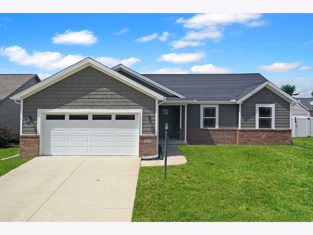 Homes & Condos & Townhomes Sold Prairie Crossing Mahomet Illinois, 2006 Rylan