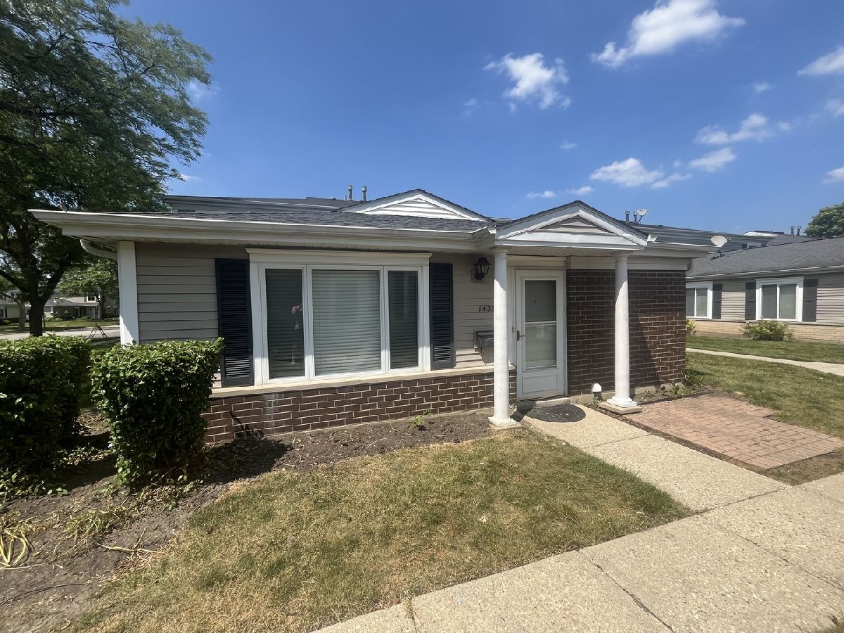 Townhomes & Condos Rented Quincy Park Prospect Heights Illinois, 1435 Cove