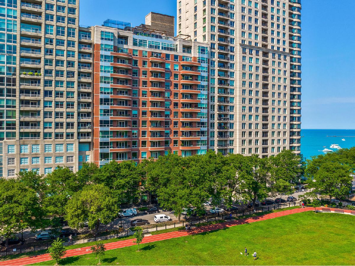 Condos & Townhomes Sold Belvedere Chicago Illinois, 270 Pearson
