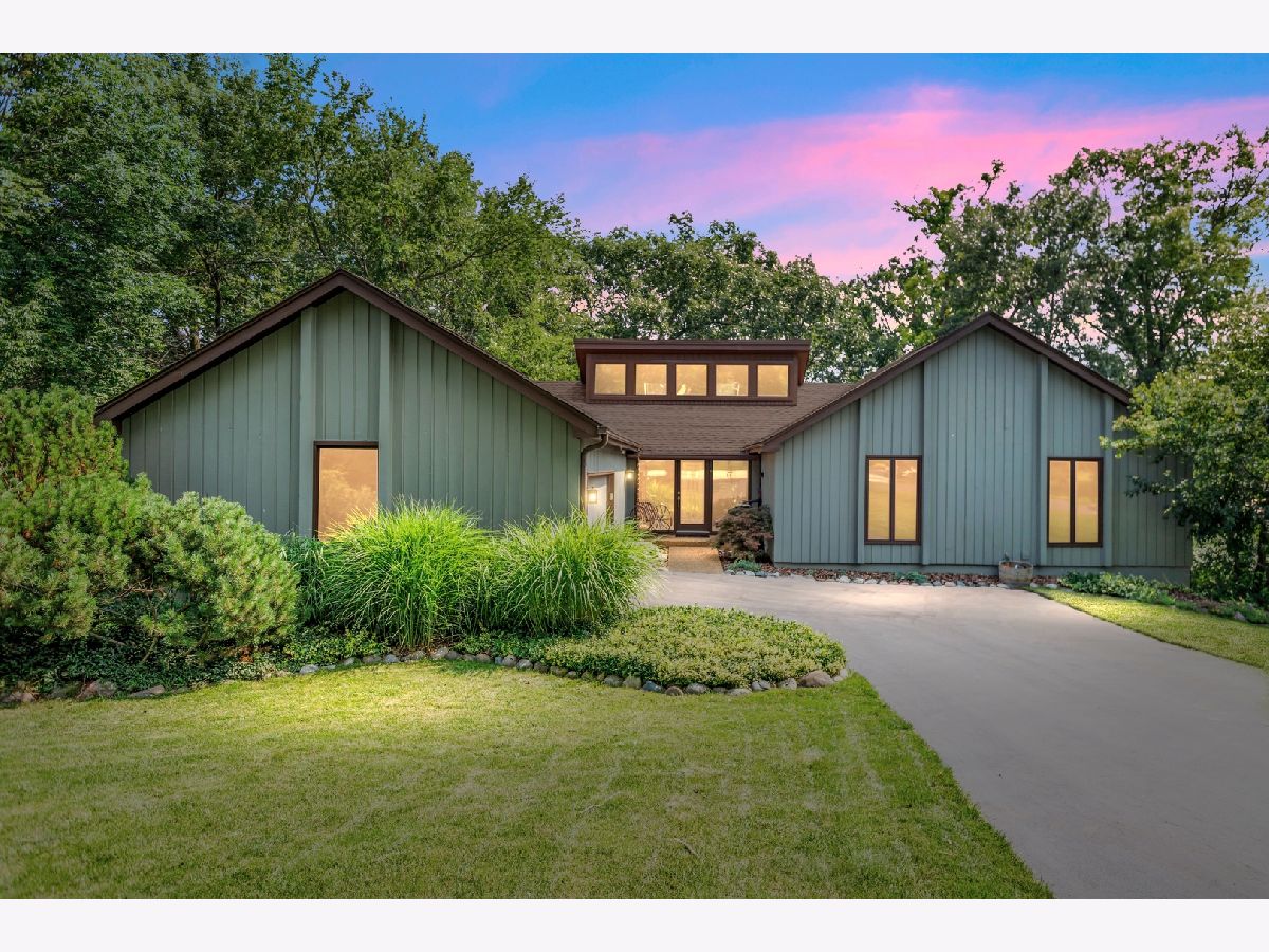 Homes Sold Gaslight North Algonquin Illinois, 605 Oakview