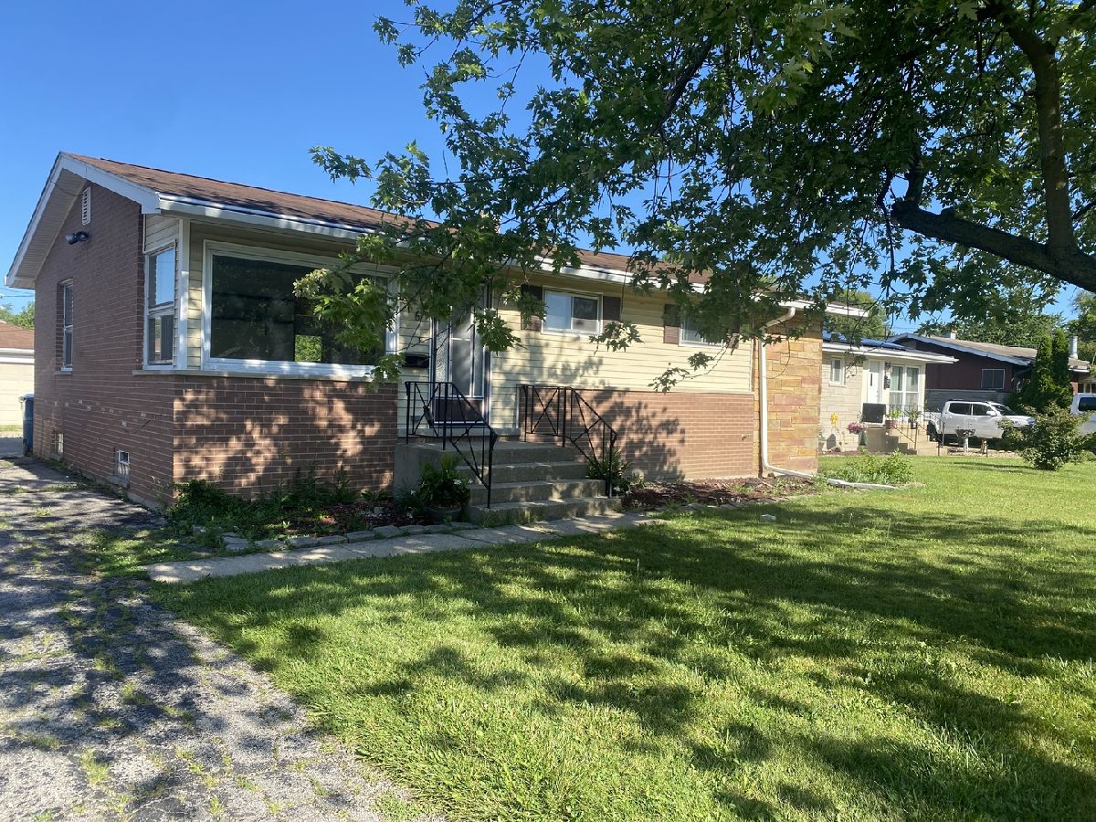 Homes Sold Normandy Manor Addison Illinois, 16 Joyce