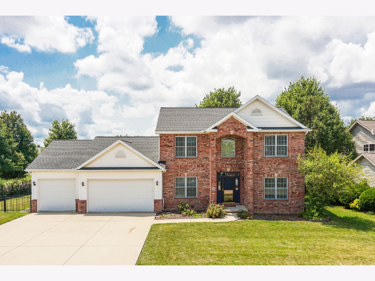 Homes & Condos & Townhomes Sold Golden Eagle Bloomington Illinois, 47 Conway