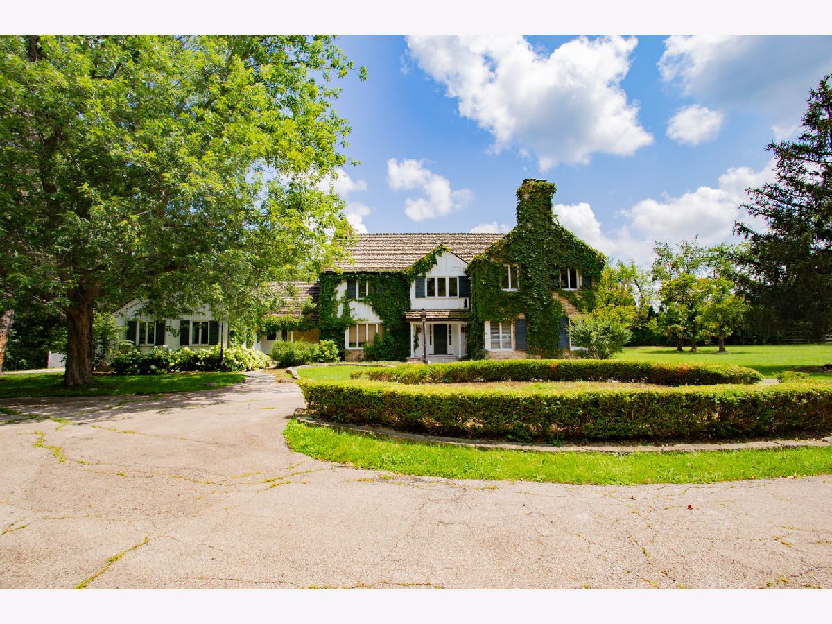 Homes & Condos & Townhomes Sold Aintree St Charles Illinois, 52 Aintree