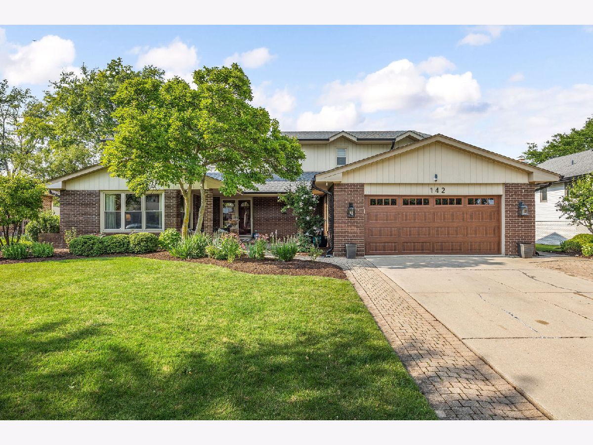 Homes Sold Waterford Willowbrook Illinois, 142 Chaucer
