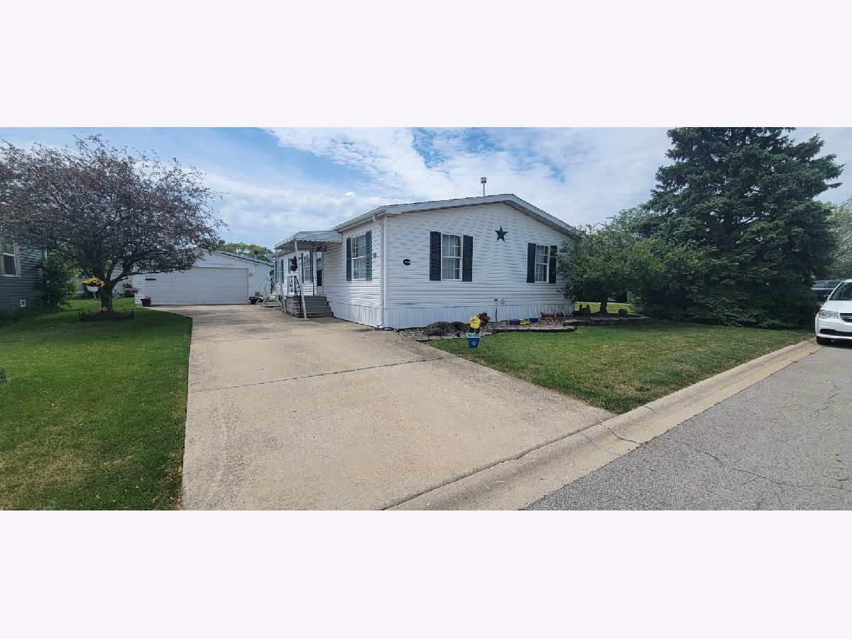 Subdivision Sold Golf Vista Monee Illinois, 4833 Riviera