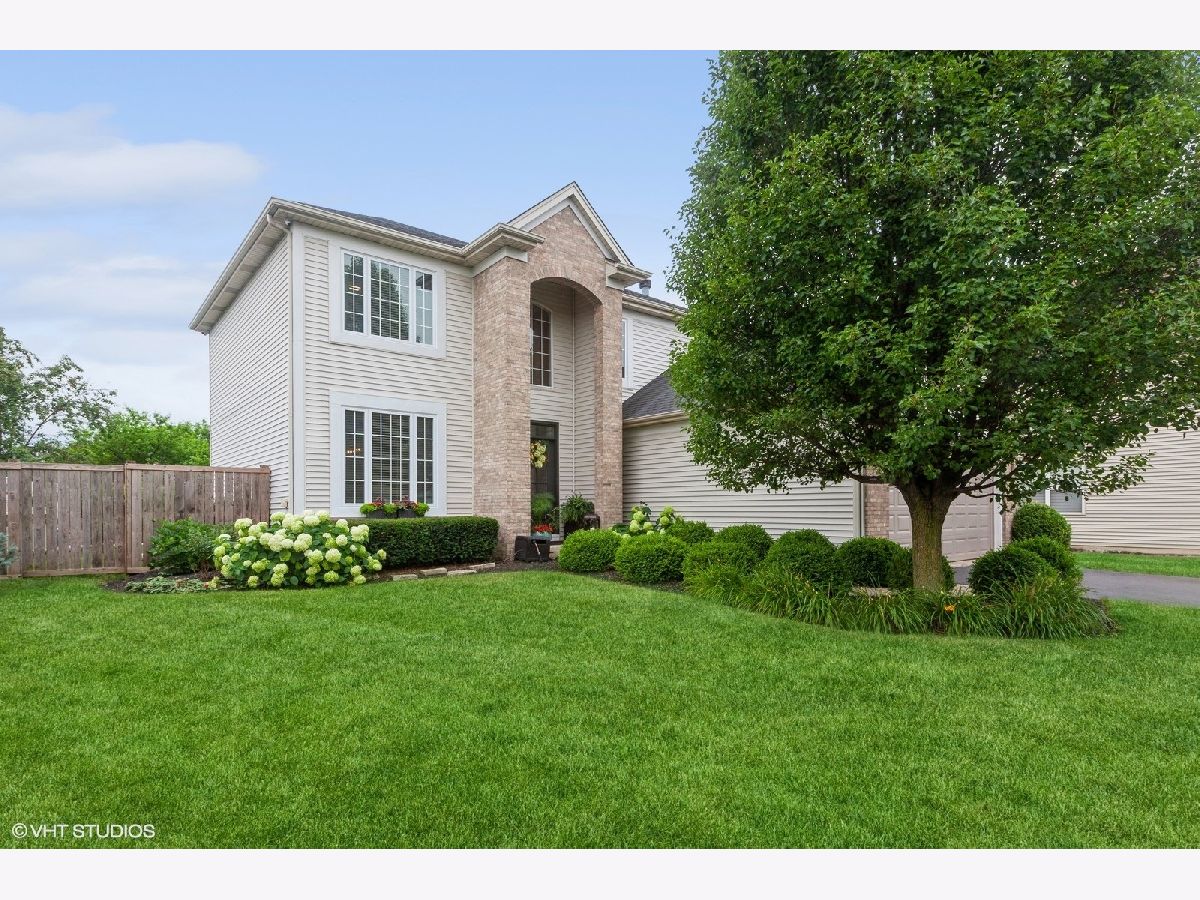 Homes & Townhomes & Condos Sold Heritage Meadows Plainfield Illinois, 12453 Falcon