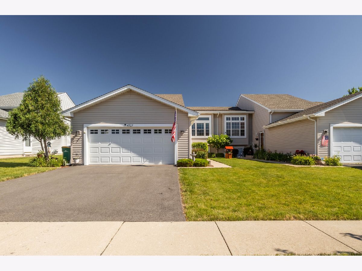 Condos & Townhomes Sold River Glen Joliet Illinois, 4307 O'sullivan