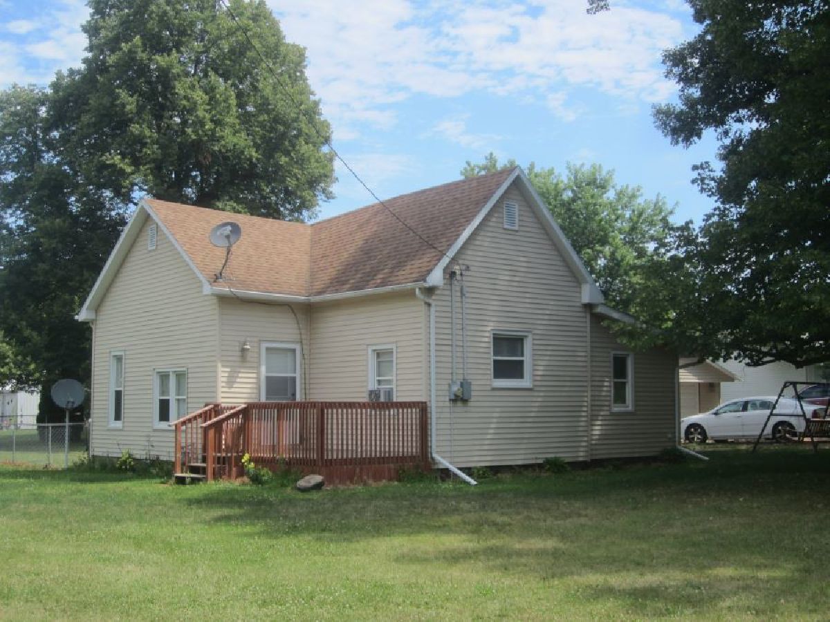  Sold Iroquois Illinois, 208 Hamilton
