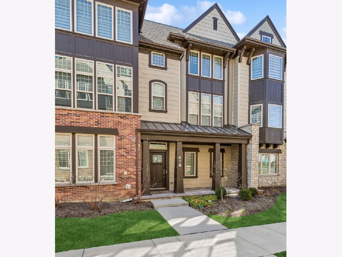 Townhomes Sold Parkside Of Libertyville Libertyville Illinois, 678 Parkside