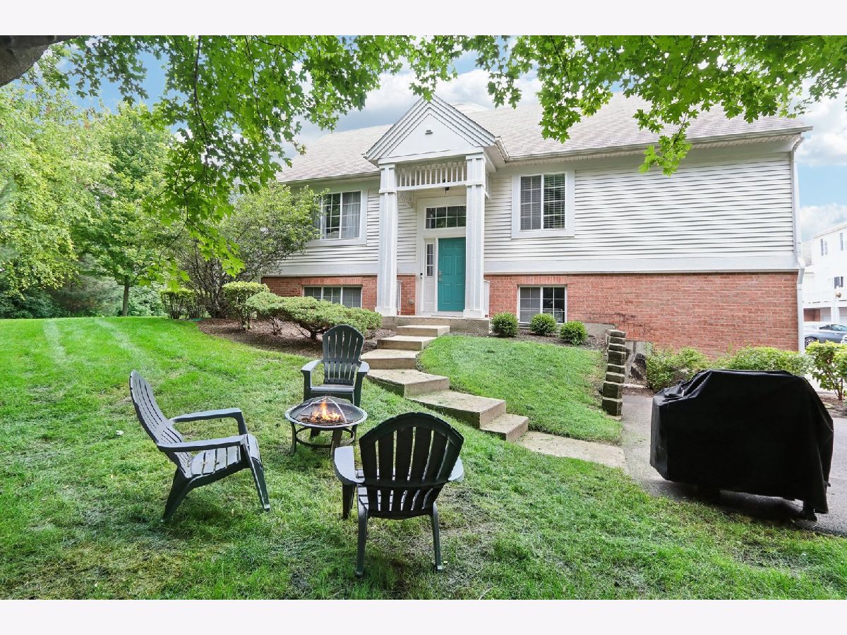 Townhomes & Condos Sold Morgan Hill Mchenry Illinois, 2035 Concord
