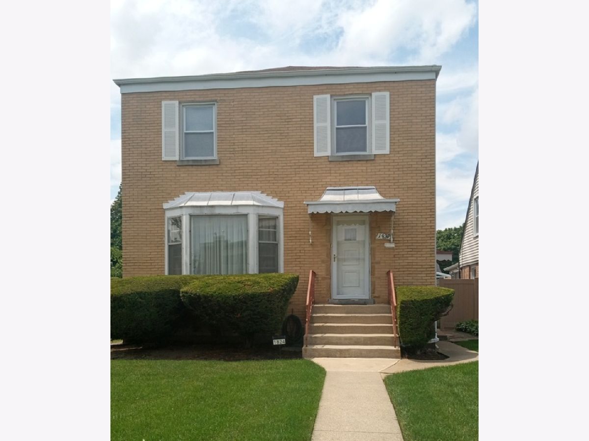 Homes & Condos & Townhomes Sold River Forest Manor Elmwood Park Illinois, 1824 76th