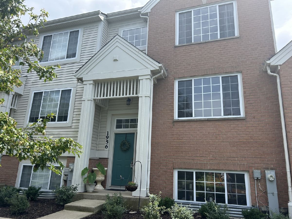 Townhomes & Condos Rented Morgan Hill Mchenry Illinois, 1956 Concord