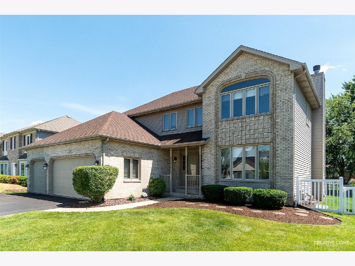 Homes Sold Harmony Grove Naperville Illinois, 2708 Fairhauser