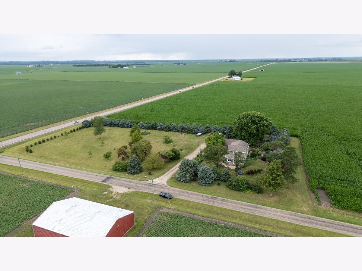  Sold Lostant Illinois, 1306 3rd