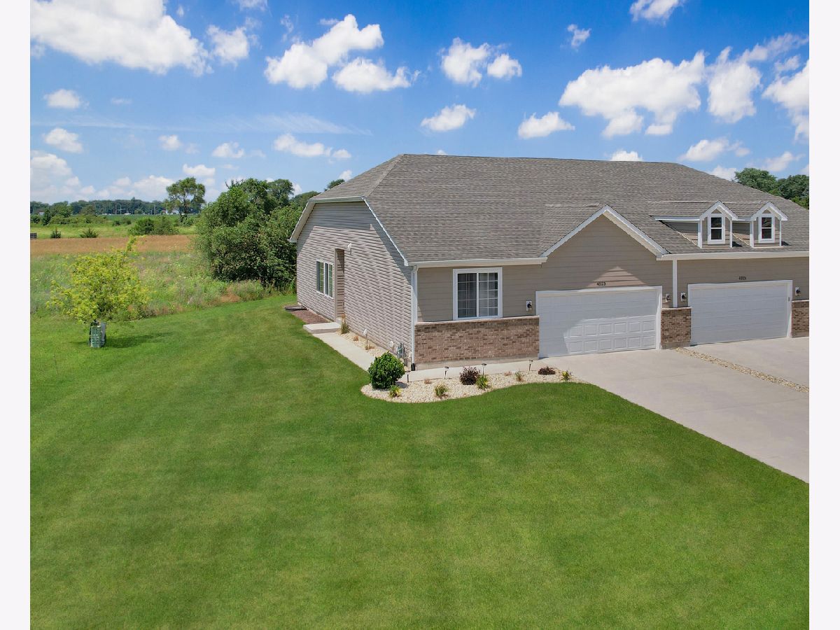 Townhomes Sold Grande Reserve Pioneer Yorkville Illinois, 4023 Shoeger