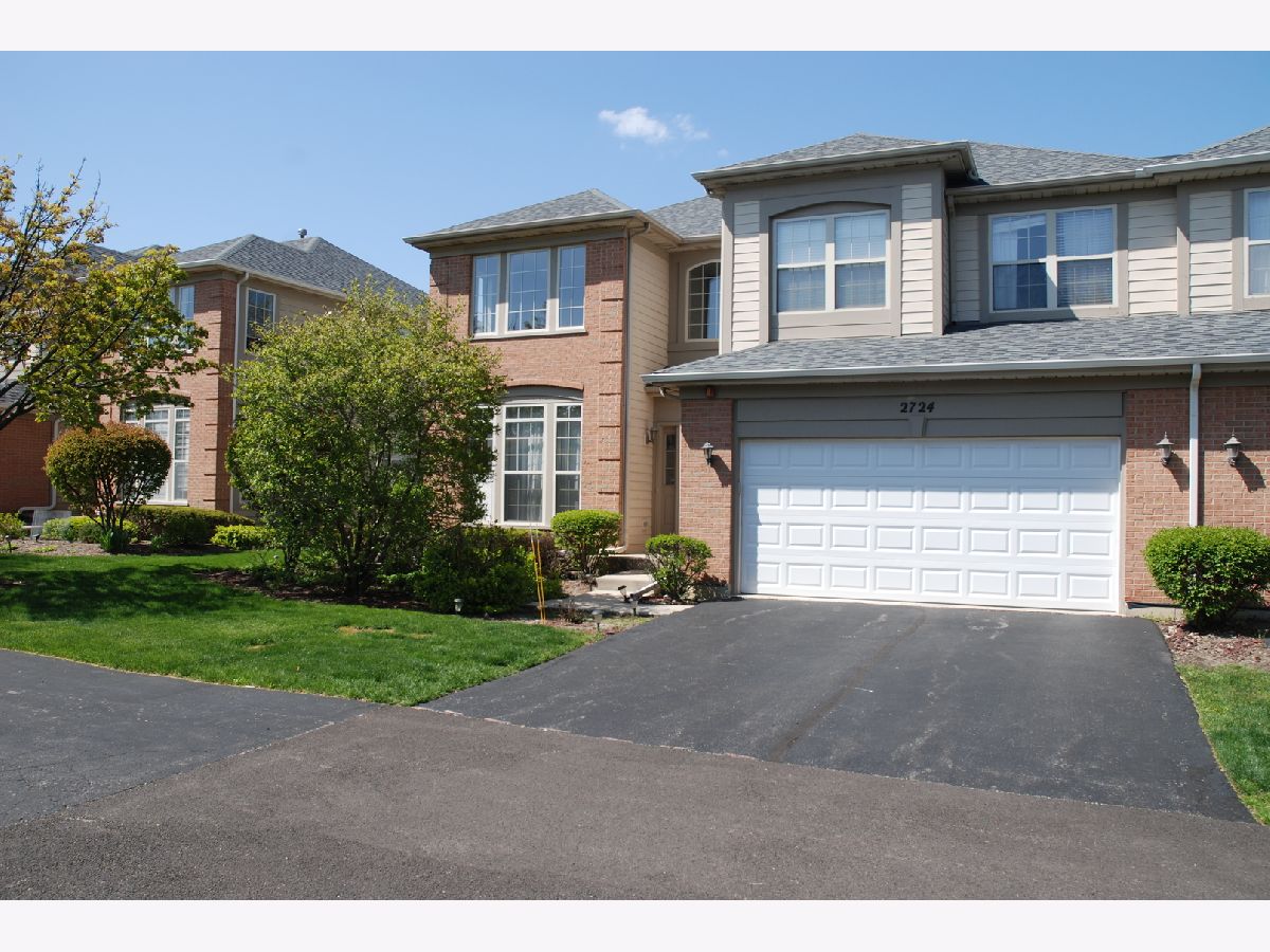 Condos & Townhomes Rented The Villas Of Northbrook Northbrook Illinois, 2724 Spenser
