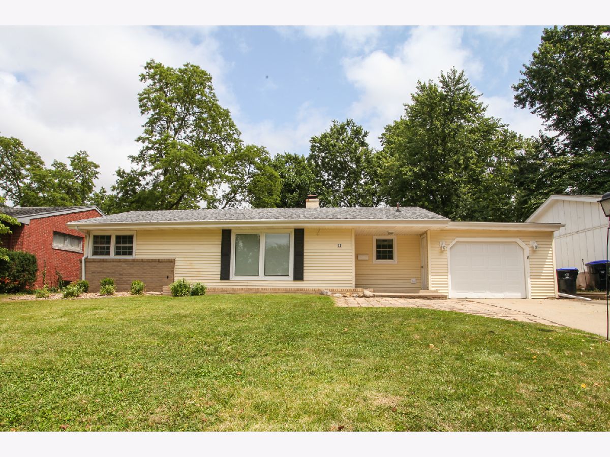 Homes Sold Indian Hills Bloomington Illinois, 11 Riser