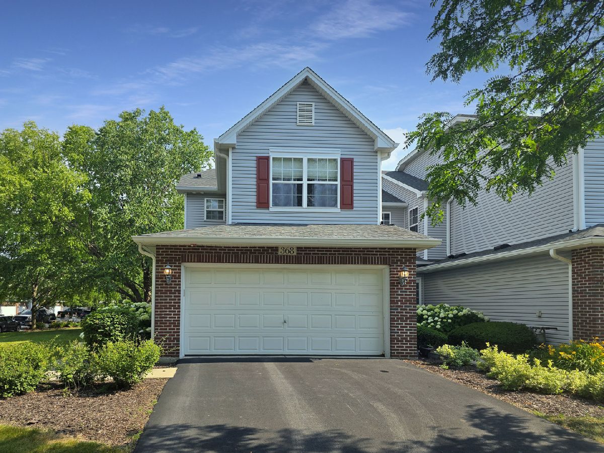 Townhomes Sold Fairway View North Aurora Illinois, 368 Ridge