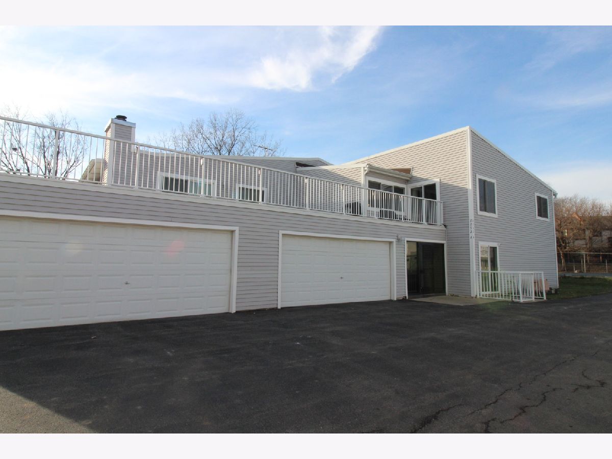 Condos & Townhomes Sold Whispering Pines Palatine Illinois, 2252 Baldwin