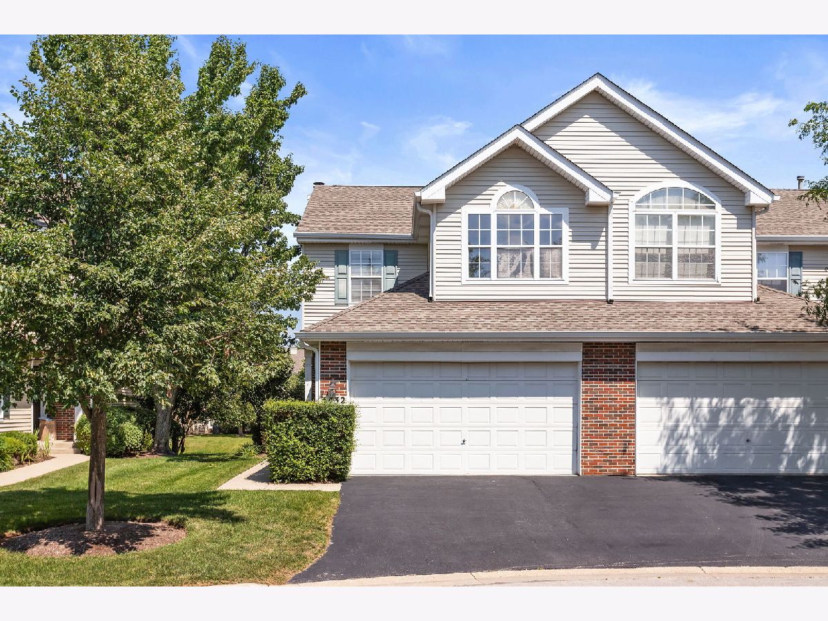 Townhomes Sold Elizabeth Place Rolling Meadows Illinois, 5432 Teaberry