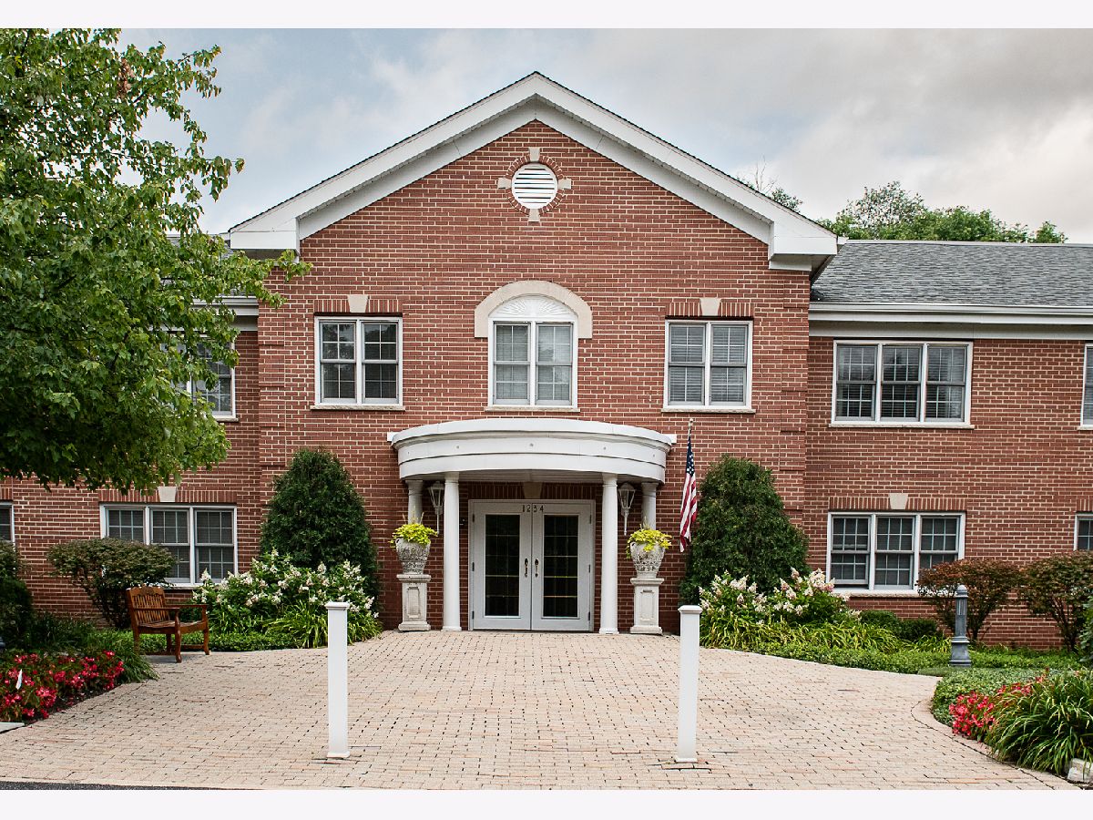 Condos & Townhomes Sold Depot Square Glenview Illinois, 1234 Depot