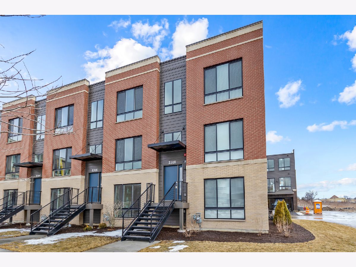 Condos & Townhomes Rented Northgate At Veridian Schaumburg Illinois, 2311 Prestige