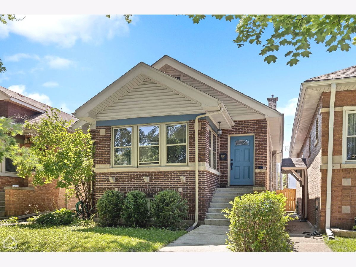 Condominiums & Homes Sold Albany Park Commons Chicago Illinois, 5010 Monticello