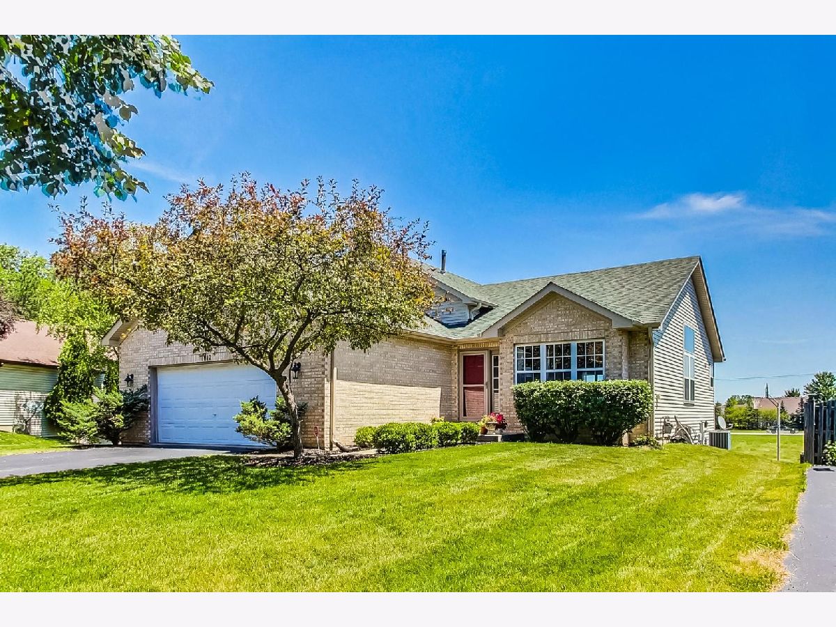 Townhomes & Homes Sold Pine Valley Lockport Illinois, 1812 Jack Pine