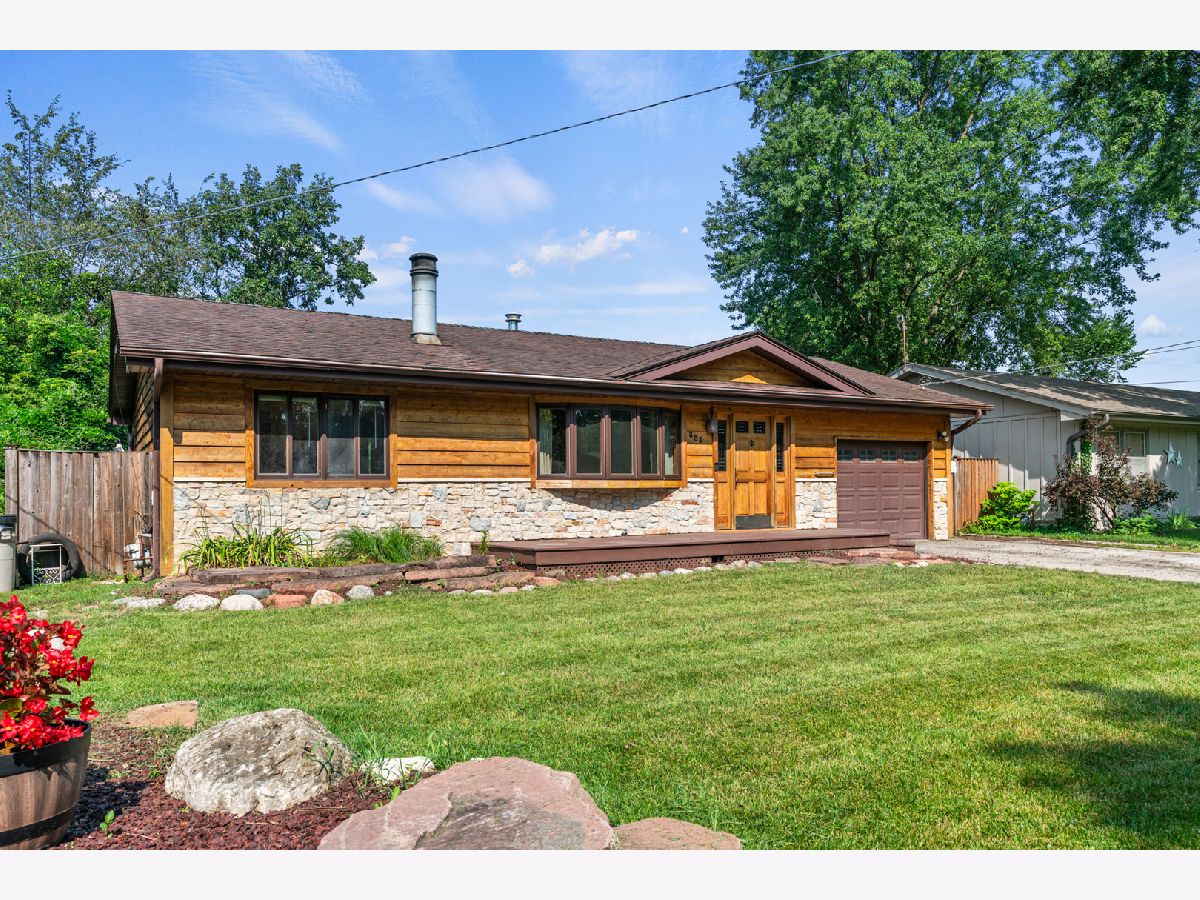 Homes Sold Fox River Crystal Spring South Elgin Illinois, 808 Riverside