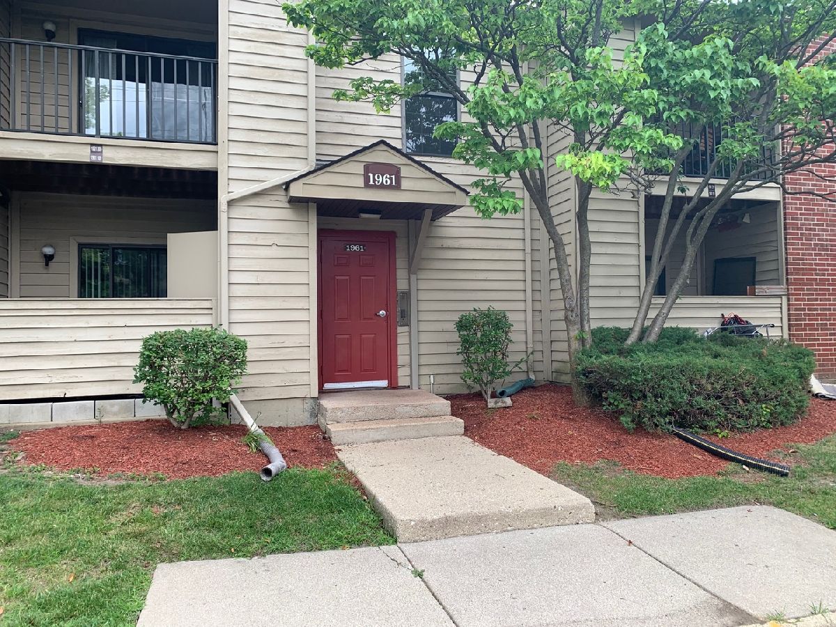 Condominiums Rented Foxfire Palatine Illinois, 1961 Hicks