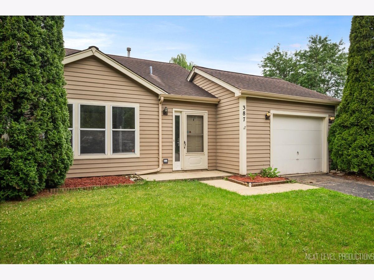 Condos & Townhomes Sold Woodland Creek Elgin Illinois, 387 Chaparral