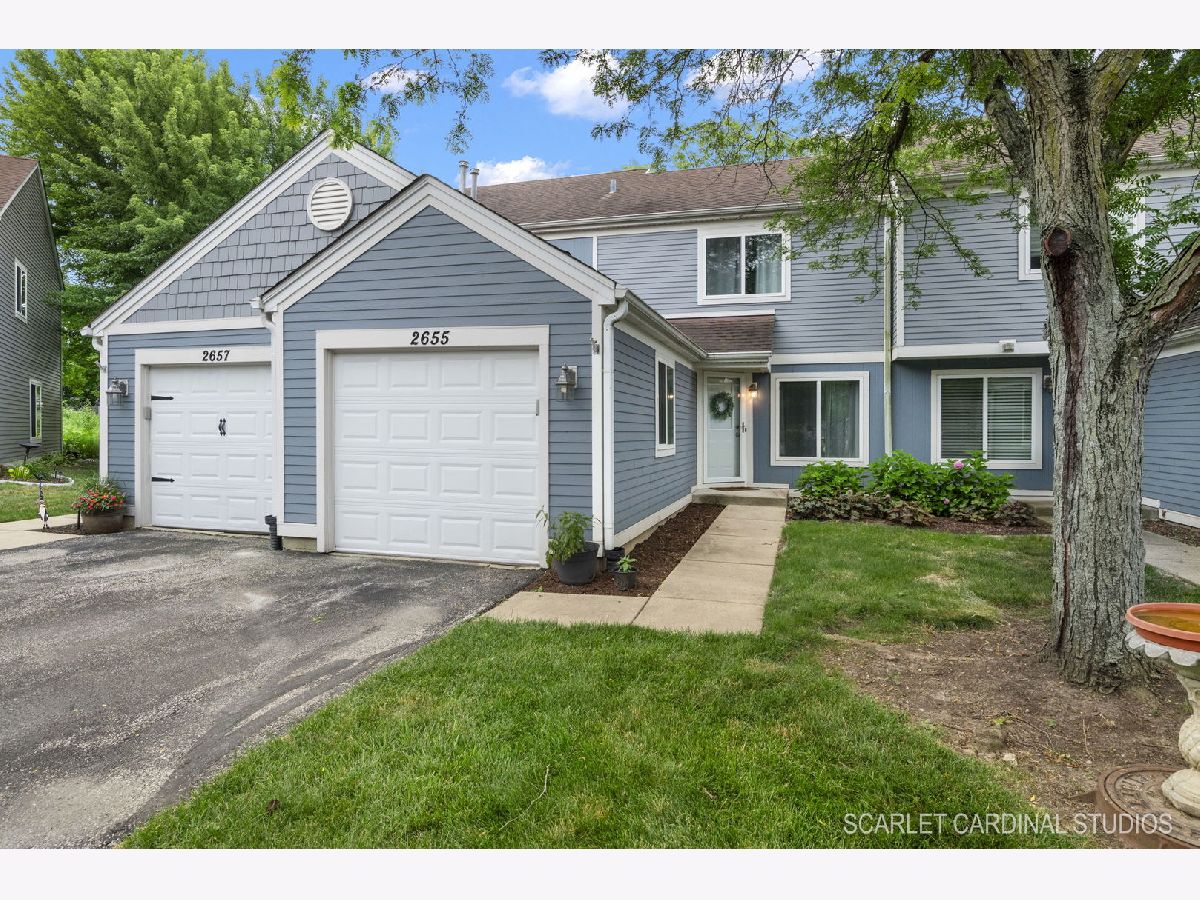 Townhomes Sold Country Oaks Aurora Illinois, 2655 Prairieview