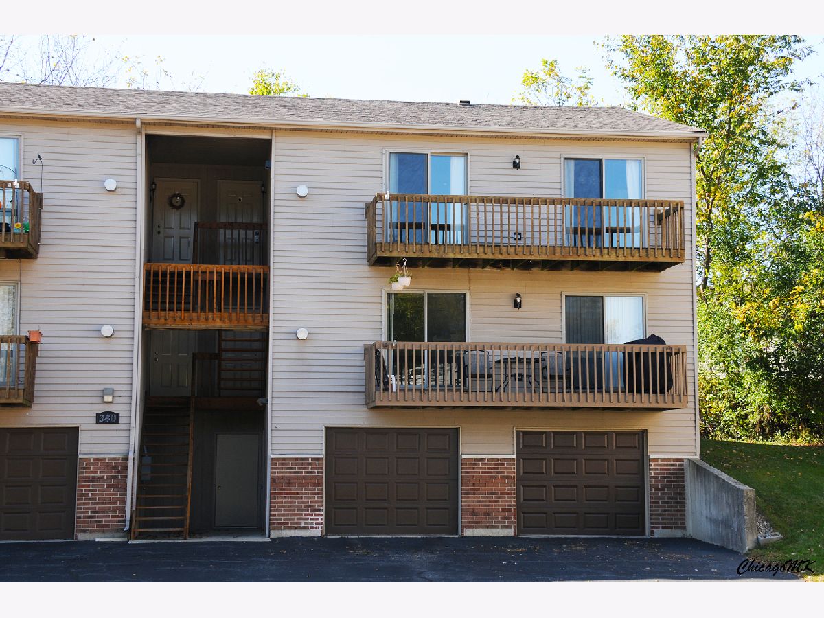 Condos & Townhomes & Homes Rented Woodridge South Elgin Illinois, 340 Woodridge