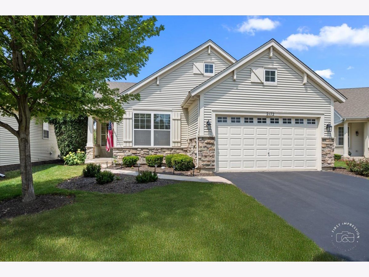 Carillon At Stonegate Aurora IL, Homes For Sale & For Rent Sadie