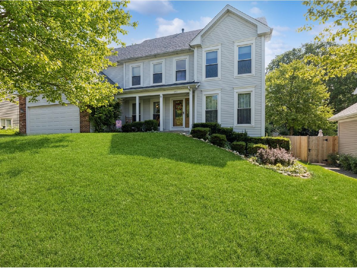 Homes Sold Hillhurst Cary Illinois, 153 Hillhurst