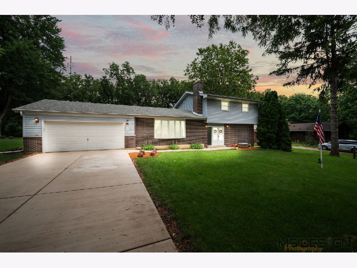 Homes Sold Oakwood Manor Dekalb Illinois, 119 Kishwaukee