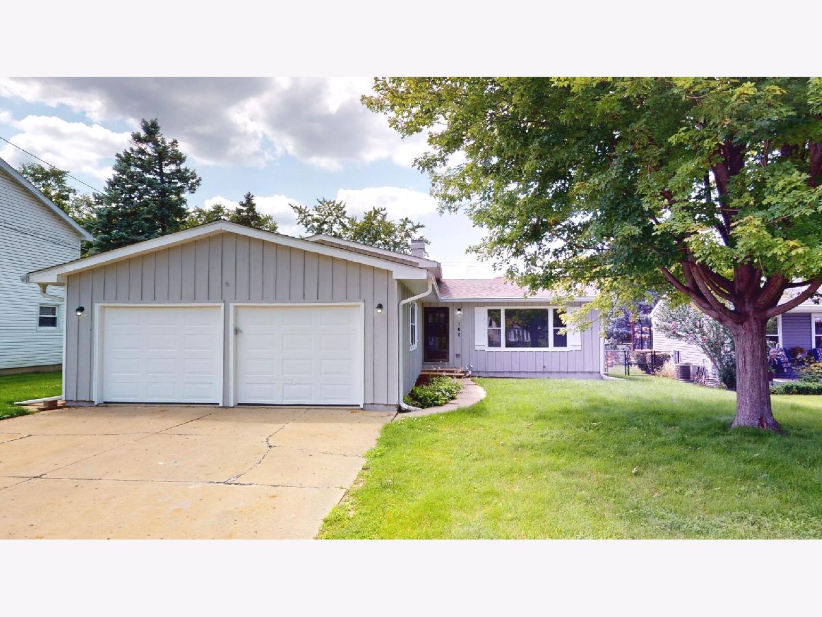 Homes Sold Venetian Village Lindenhurst Illinois, 106 Fairfield