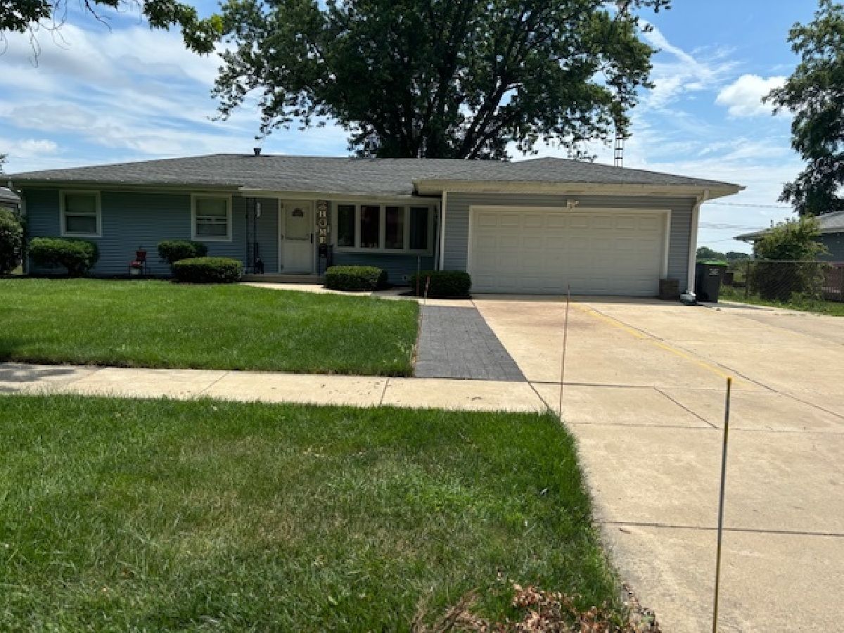Homes Sold Parkview Estates Montgomery Illinois, 1328 Crown