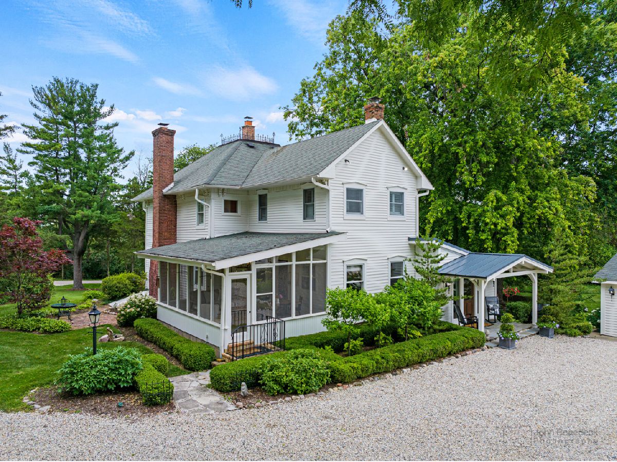Sold Bull Valley Illinois, 724 Valley Hill