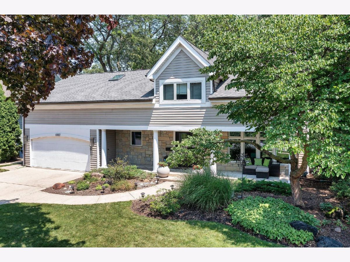 Homes Sold Highlands Northbrook Illinois, 1007 Cedar