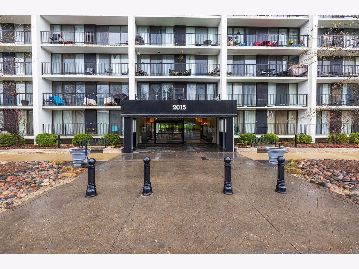 Condominiums Sold Cove Landing Lombard Illinois, 2015 Finley