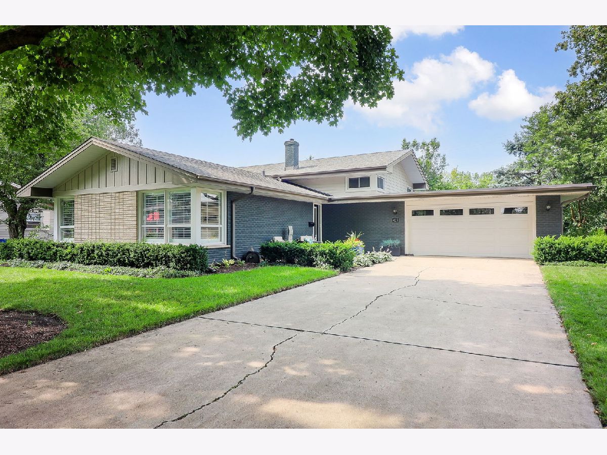 Homes Sold Moser Highlands Naperville Illinois, 425 Buckeye