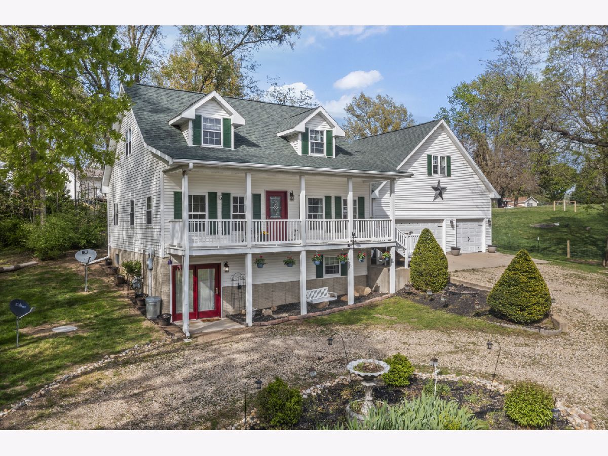  Sold Lacon Illinois, 1015 Lawndale