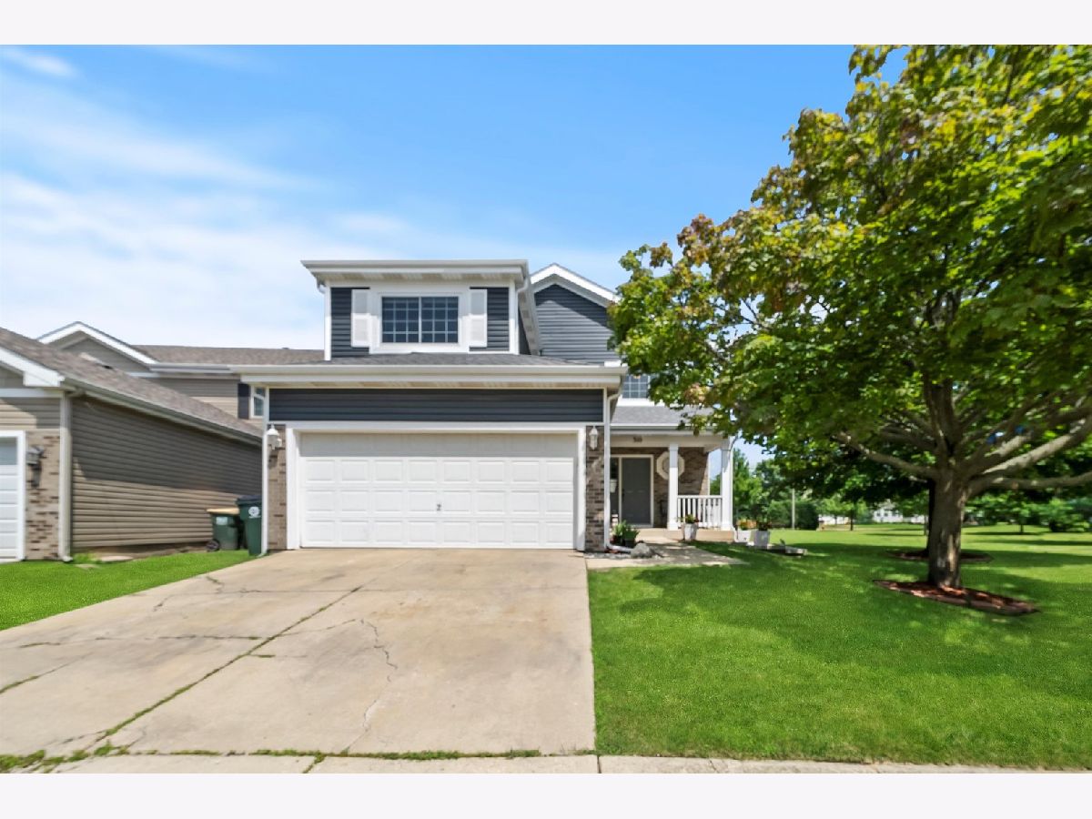 Homes & Townhomes & Condos Sold Ogden Falls Oswego Illinois, 310 Waterbury