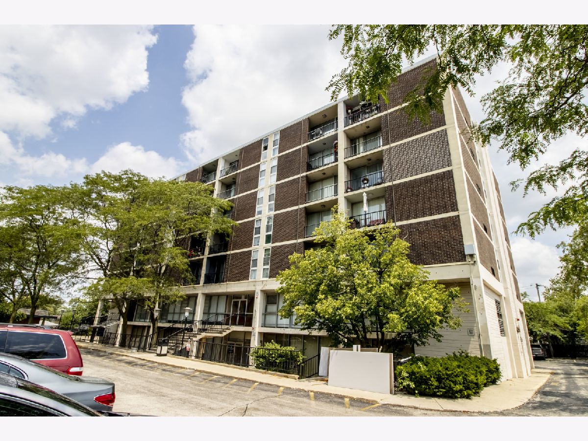 Condominiums Sold York Towers Bensenville Illinois, 1043 York