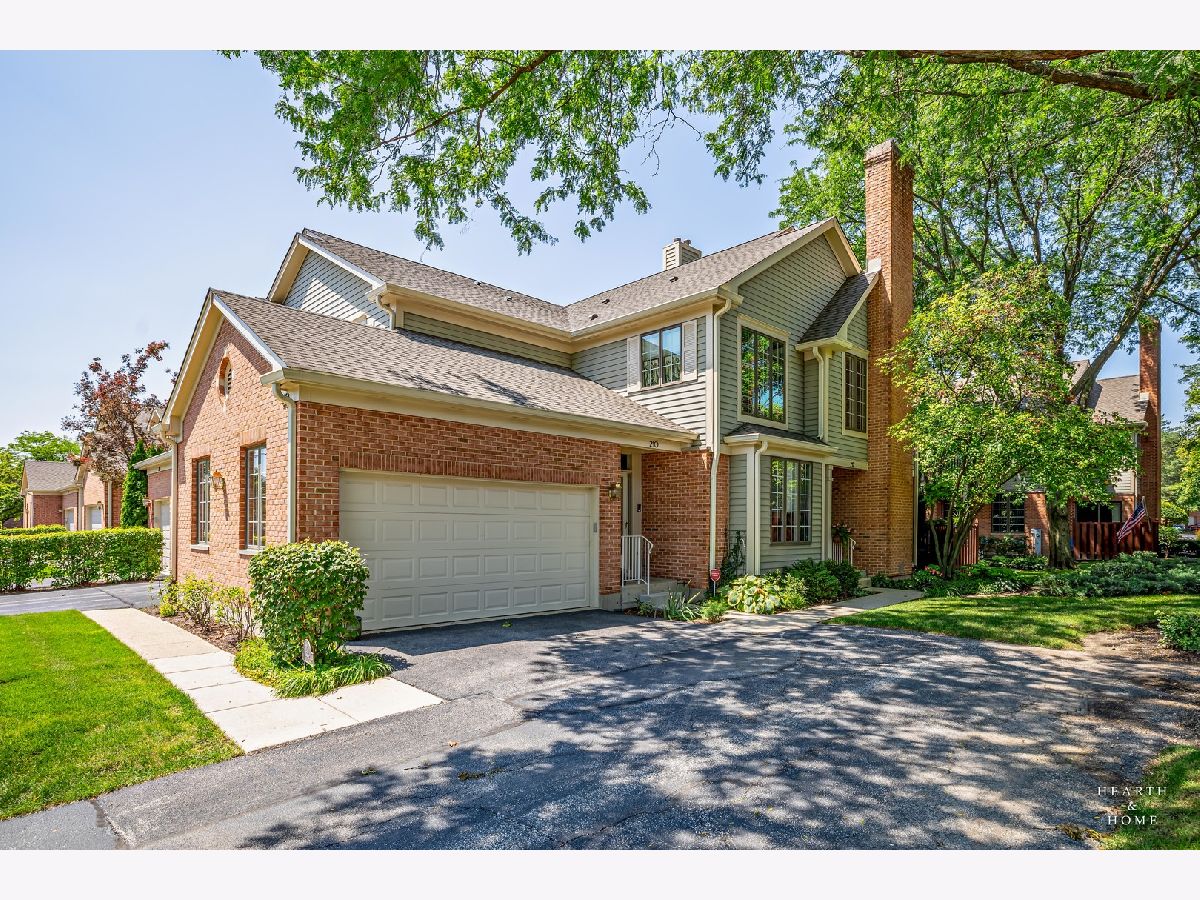 Townhomes Sold Village Commons Mount Prospect Illinois, 210 School