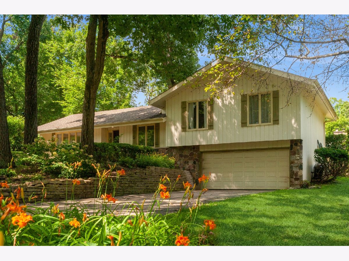 Homes Sold Oakwood Hills Oakwood Hills Illinois, 222 Lakewood