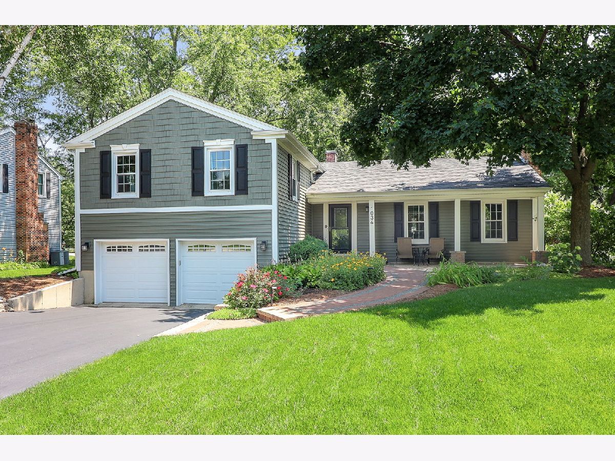 Homes Sold Woodland Hills Batavia Illinois, 1034 Willow