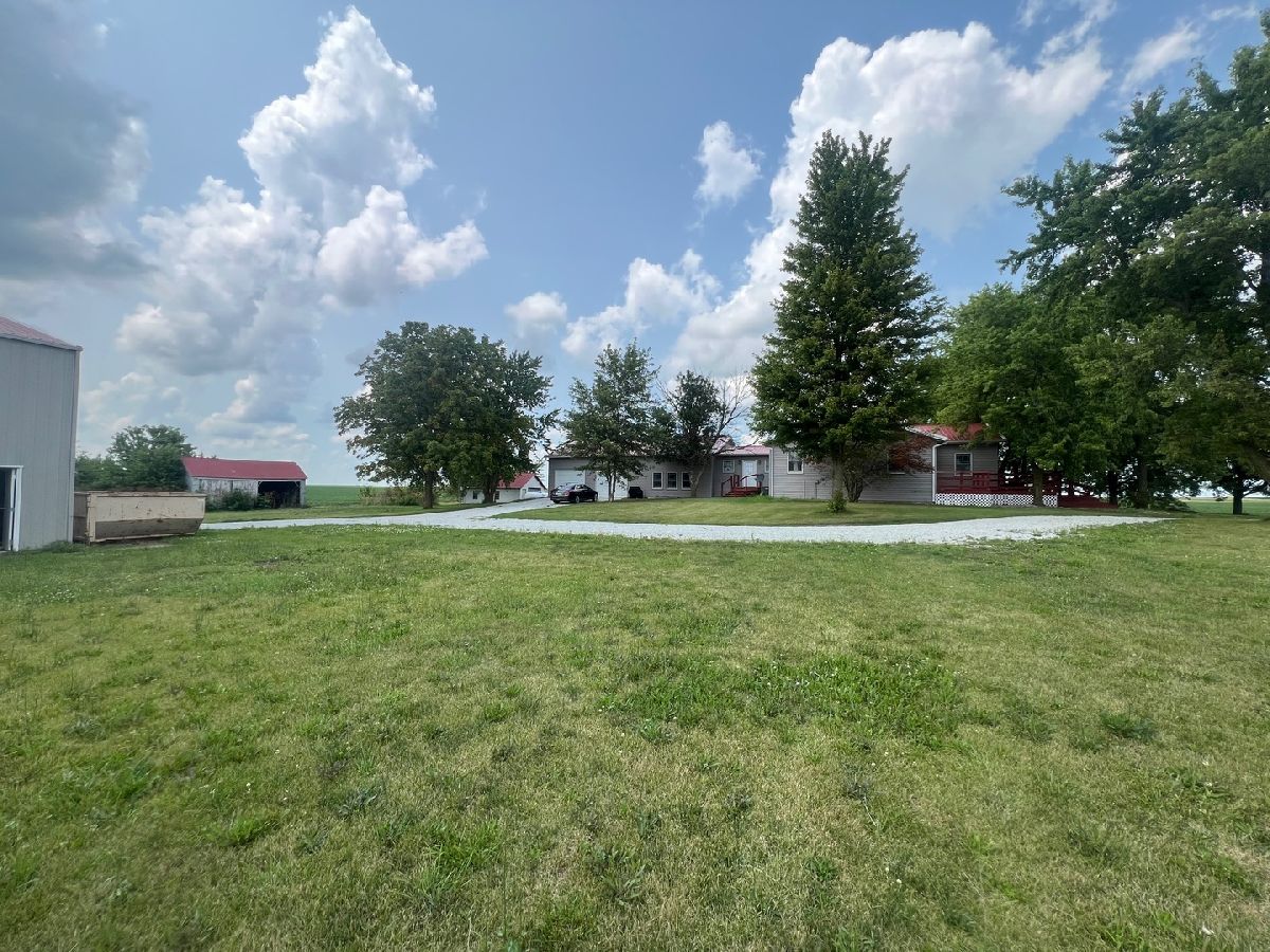  Sold Emington Illinois, 21867 3300 East