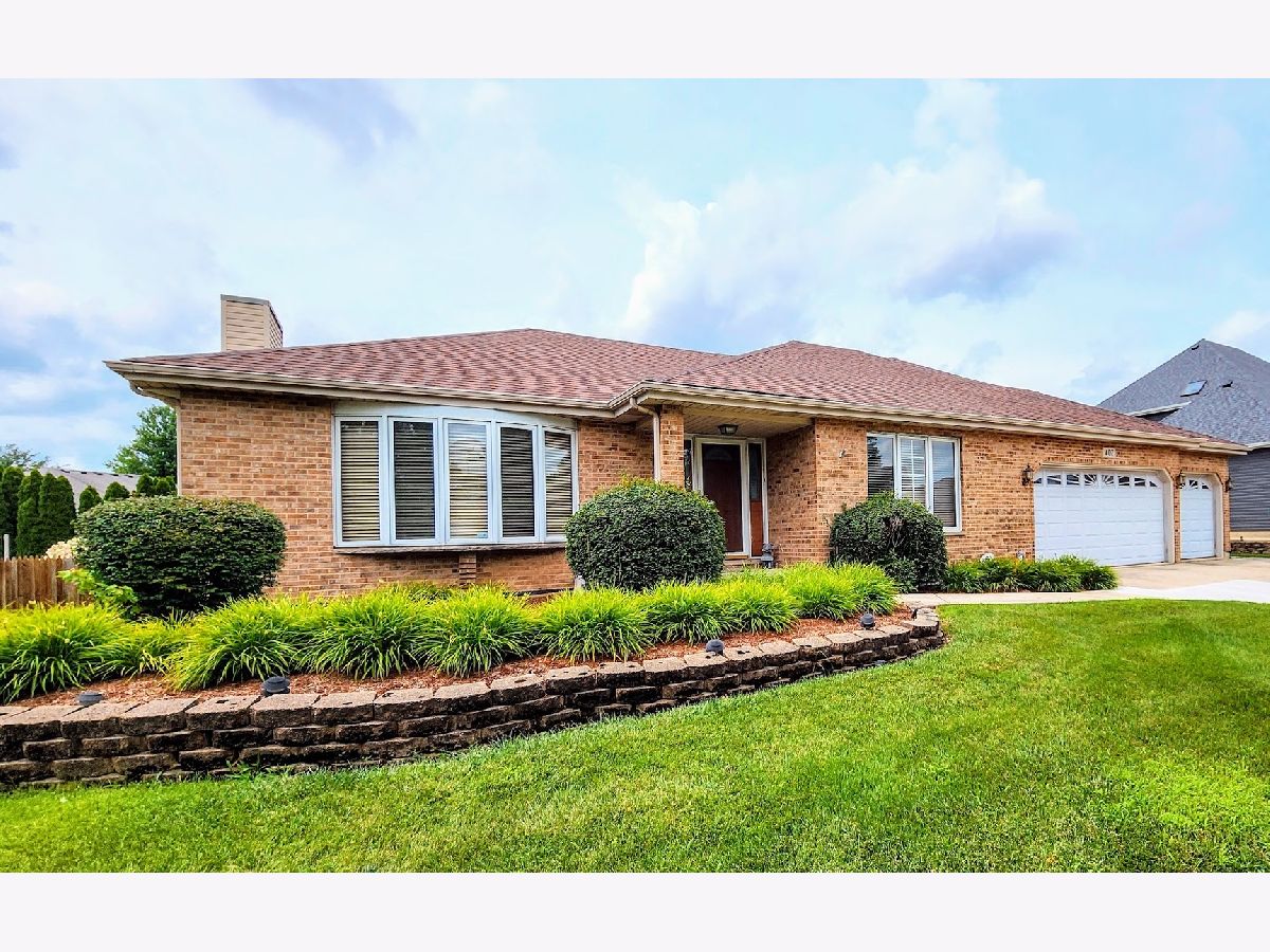 Homes Sold Hunt Club Shorewood Illinois, 407 Cambridge